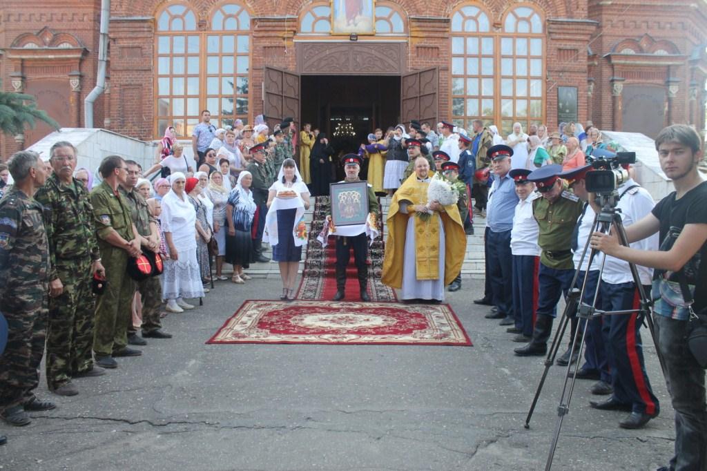 Сердобские казаки приняли участие в празновании 5-летия сердобской епархии