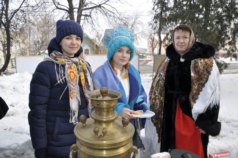 16 февраля в ПКИТ прошел праздник «Масленица» — один из самых веселых зимних праздников — праздник проводов зимы и встречи весны.